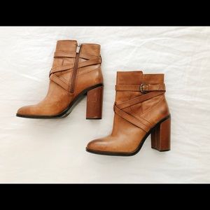 Vince Camuto Gravell Boots